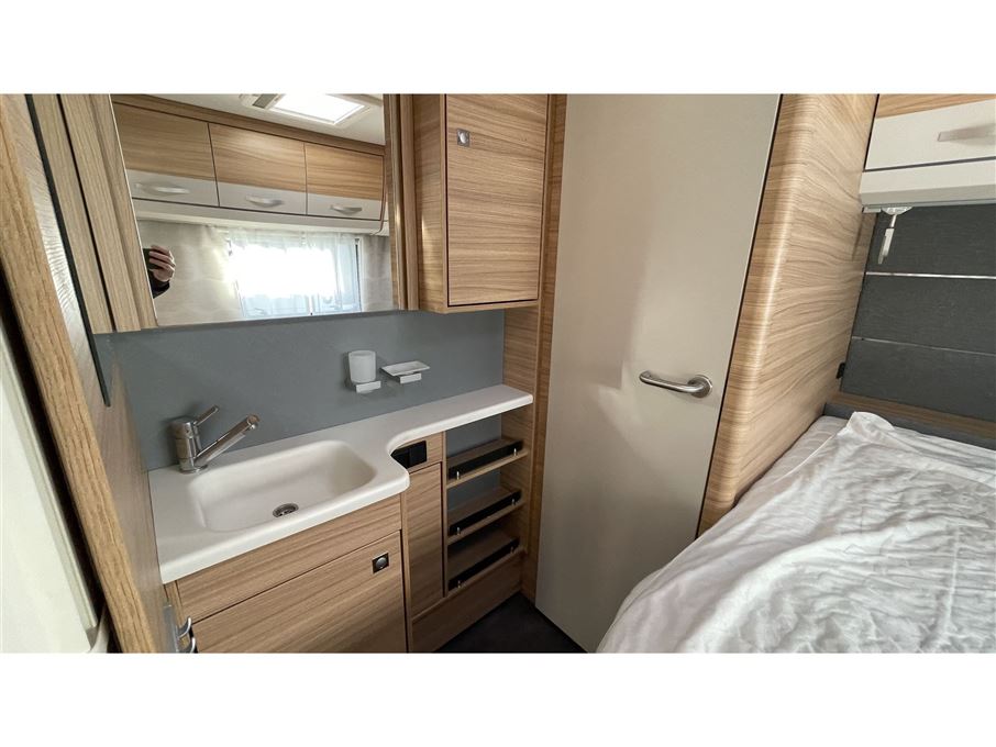 Dethleffs Camper 530 FSK